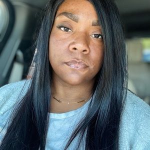 Meet your Posher, Shaquita